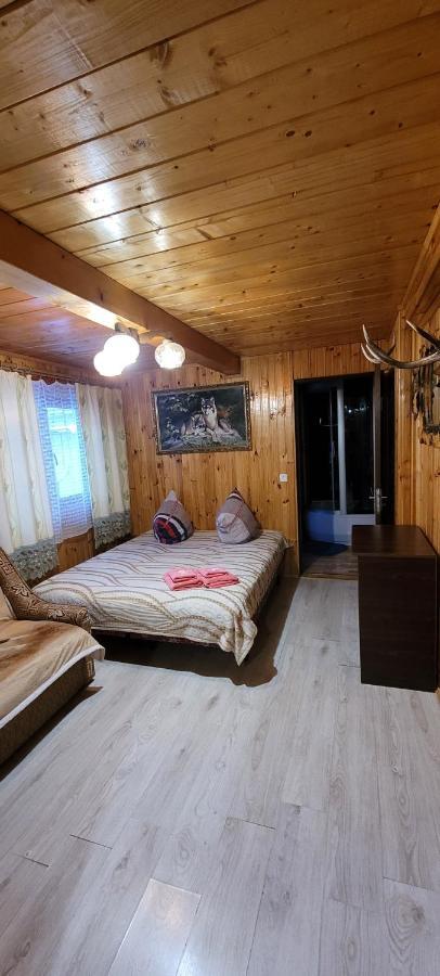 Villa Kotiedzh U Mariny Yaremche Exterior foto